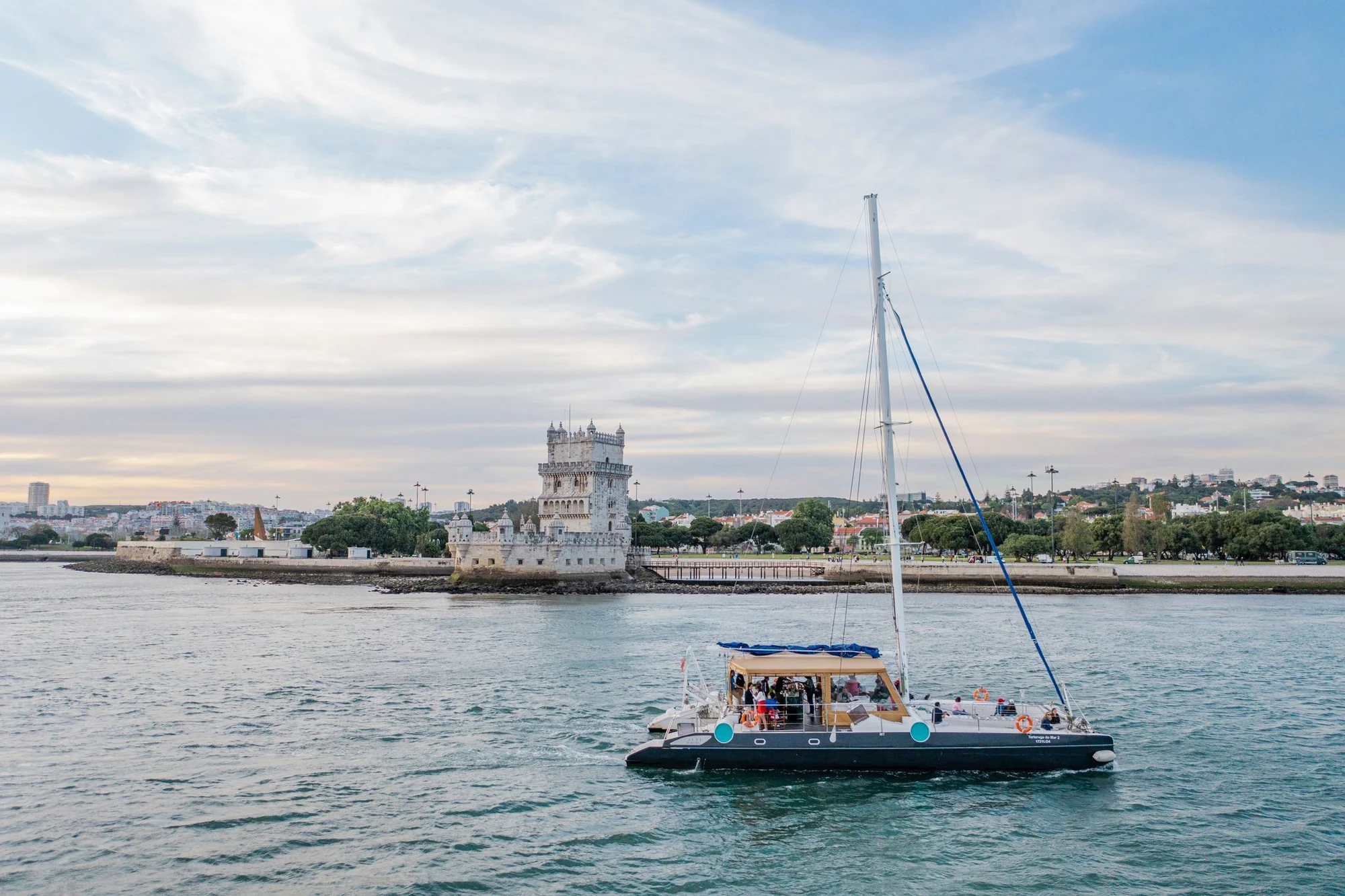 Passeio de barco no Rio Tejo com a Sardinha do Tejo, Lisboa — foto 32