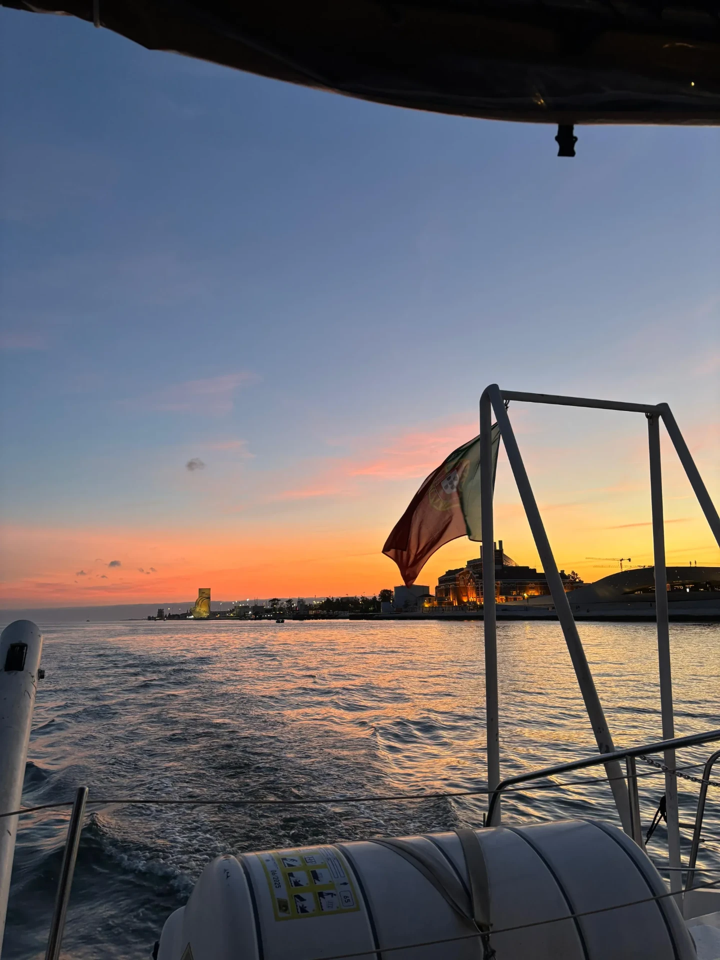 Passeio de barco no Rio Tejo com a Sardinha do Tejo, Lisboa — foto 44