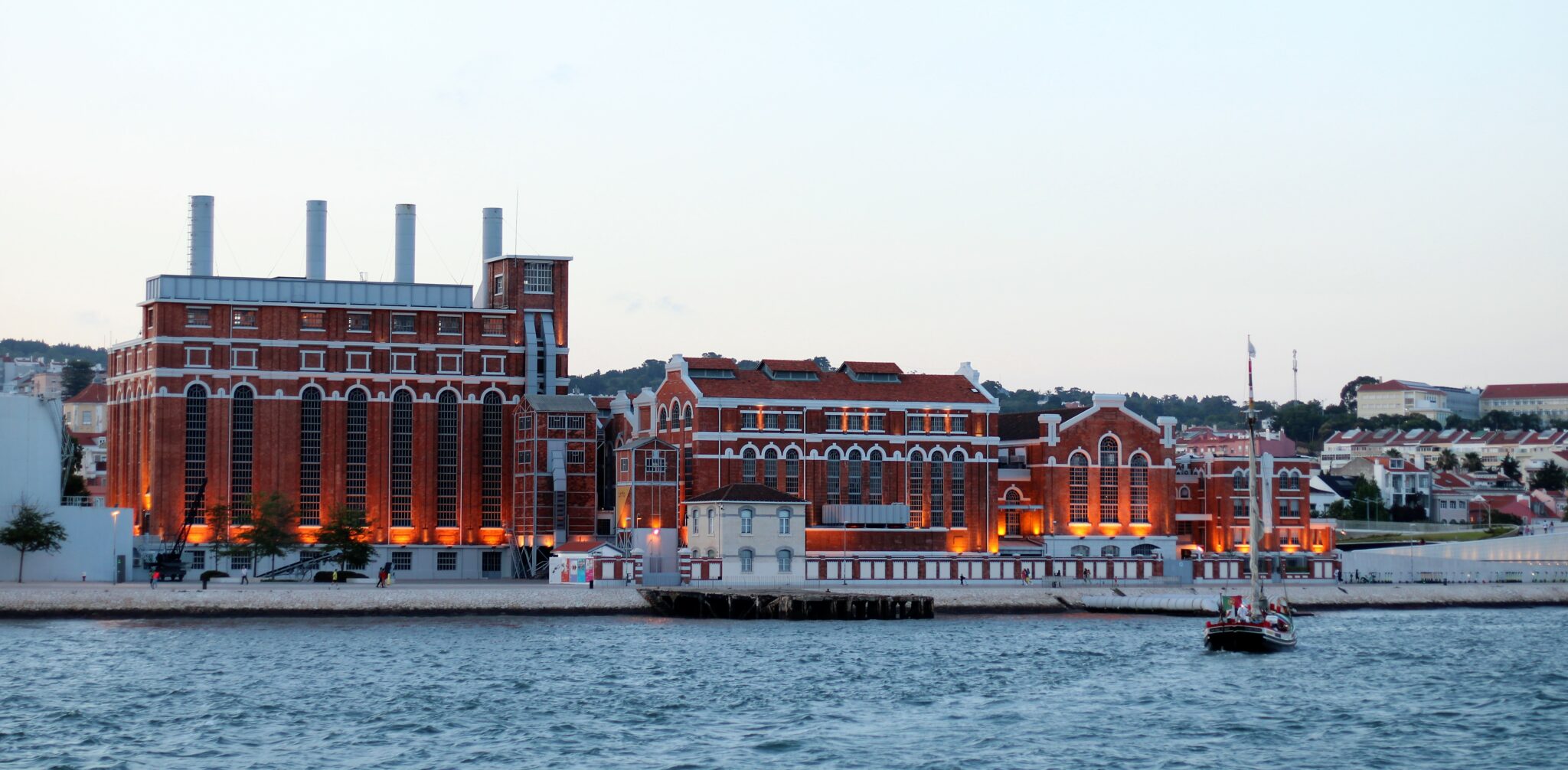 MUSEU DA ELETRECIDADE - SARDINHA DO TEJO