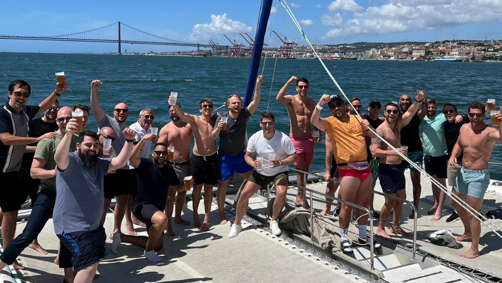 private boat tour lisbon