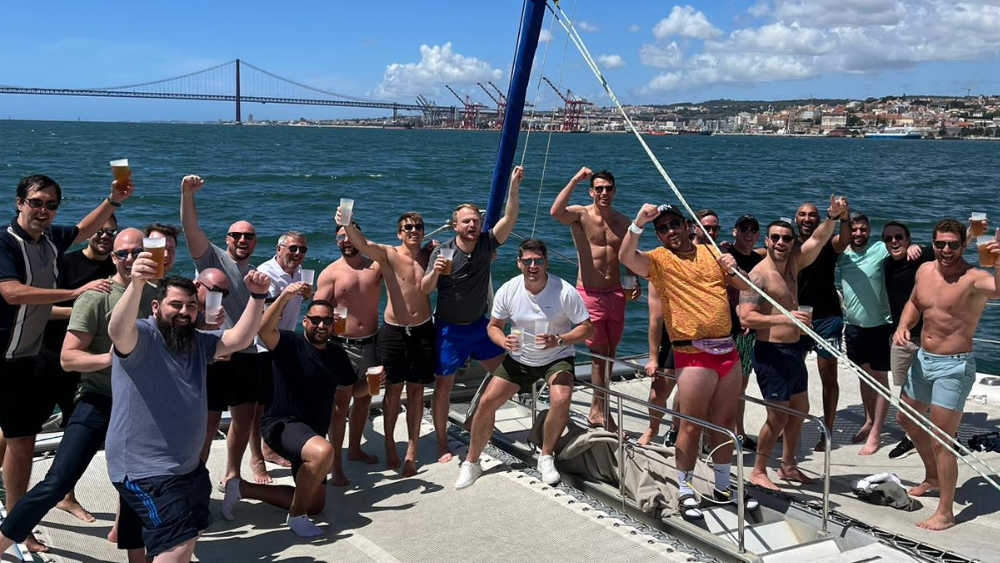 private boat tour lisbon